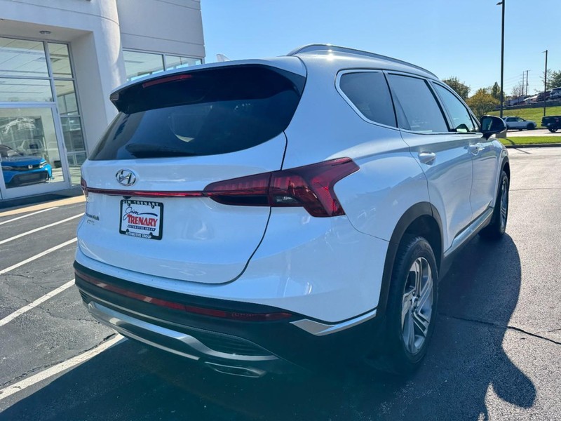 Hyundai Santa Fe Vehicle Image 03