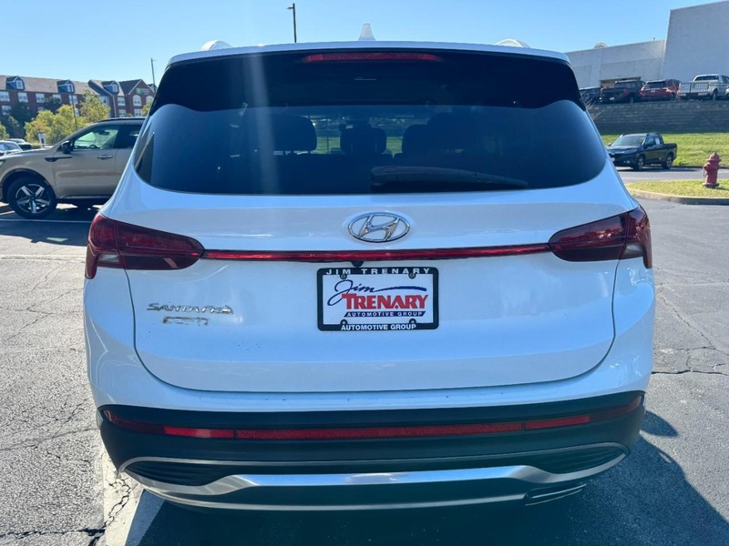Hyundai Santa Fe Vehicle Image 04
