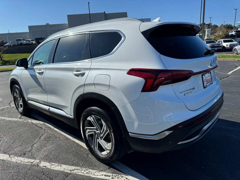 Hyundai Santa Fe Vehicle Image 05