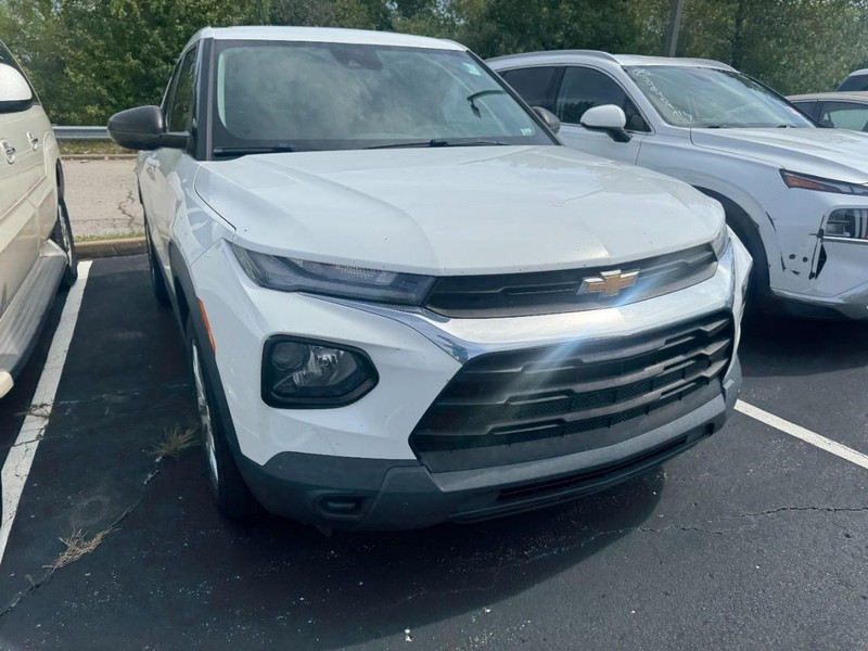 Chevrolet TrailBlazer Vehicle Image 04