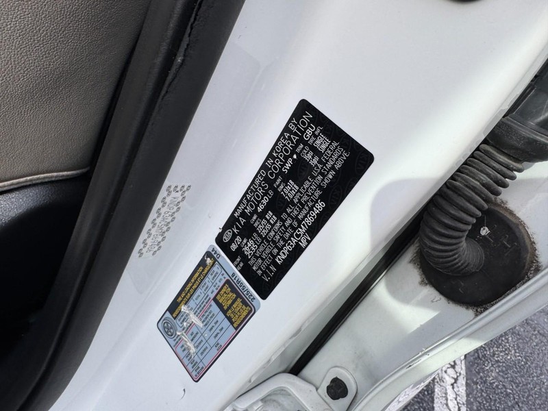 Kia Sportage Vehicle Image 21