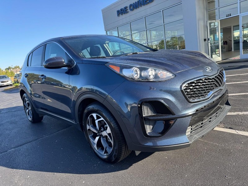 Kia Sportage Vehicle Image 02