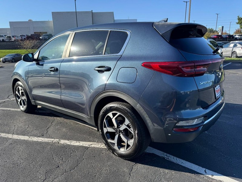 Kia Sportage Vehicle Image 05