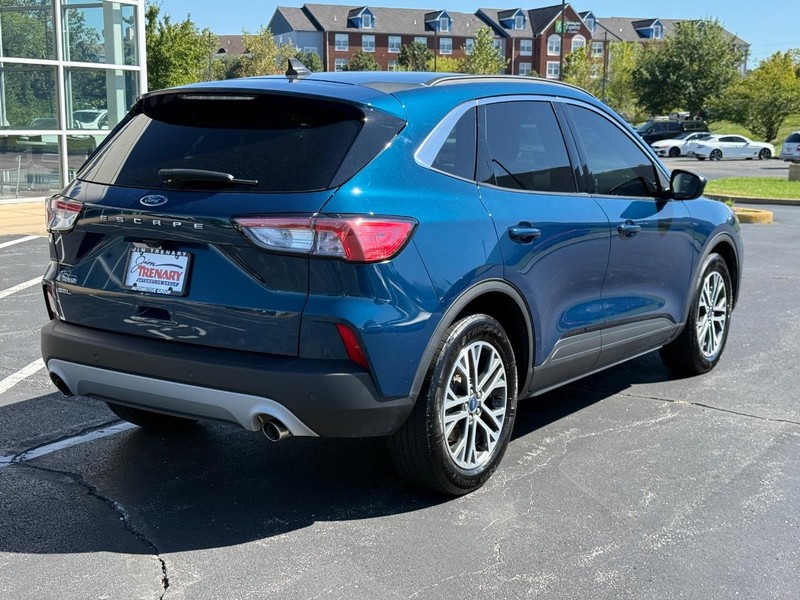 Ford Escape Vehicle Image 03