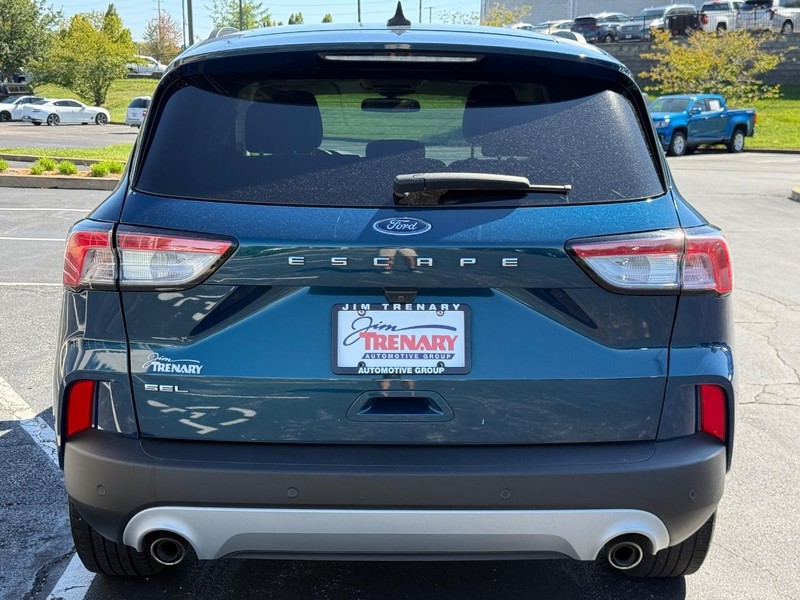Ford Escape Vehicle Image 05