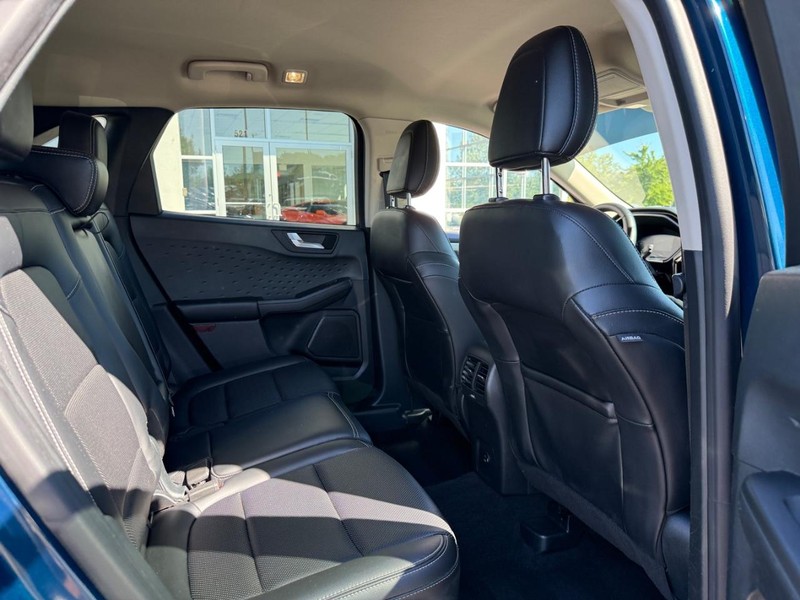 Ford Escape Vehicle Image 10