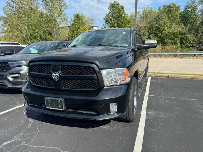 Ram 1500 Vehicle Image 02