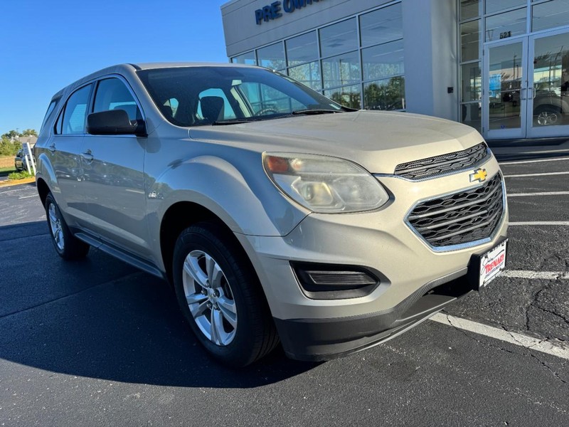 Chevrolet Equinox Vehicle Full-screen Gallery Image 02