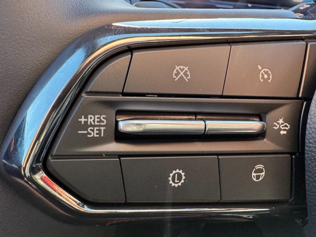 2027 Chevrolet Traverse RS - Photo 11