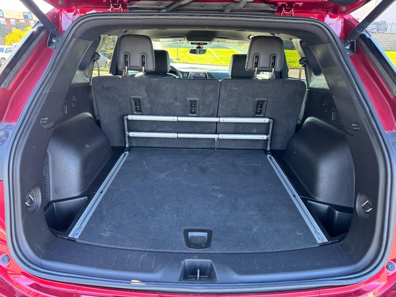 Chevrolet Blazer Vehicle Full-screen Gallery Image 06