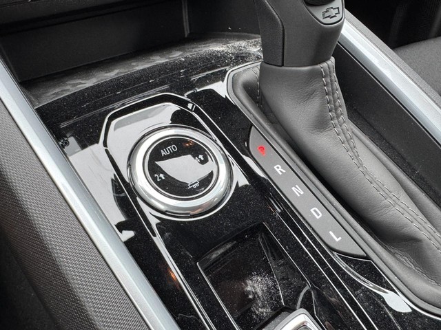 2026 Chevrolet Colorado Work Truck - Photo 10