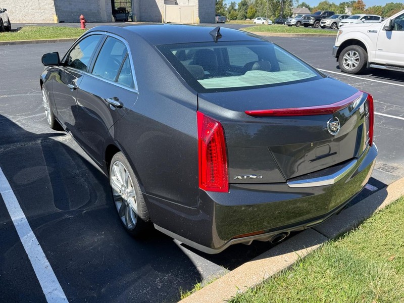 Cadillac ATS Vehicle Full-screen Gallery Image 03