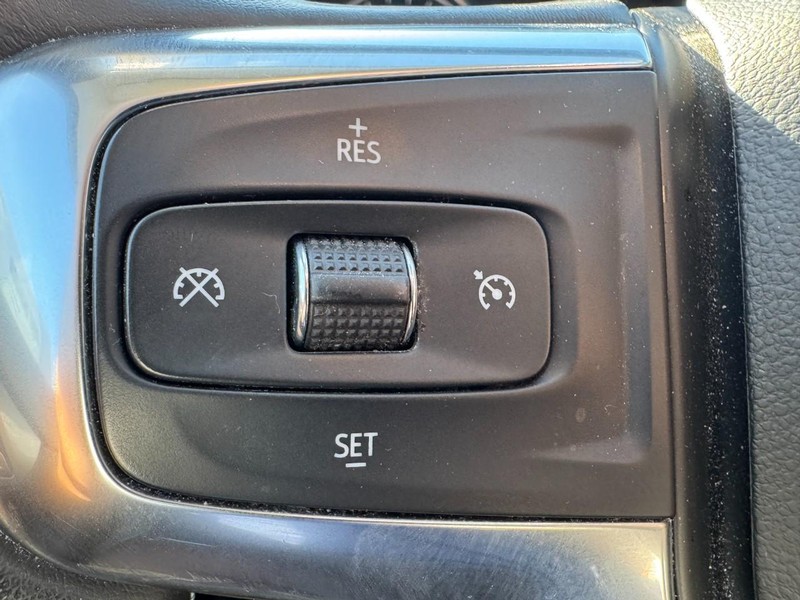 Chevrolet Blazer Vehicle Full-screen Gallery Image 16