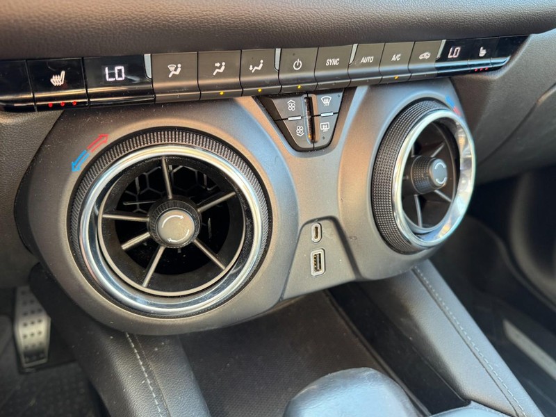 Chevrolet Blazer Vehicle Full-screen Gallery Image 18