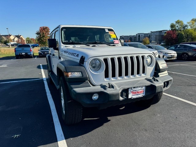 Jeep Wrangler Vehicle Image 04