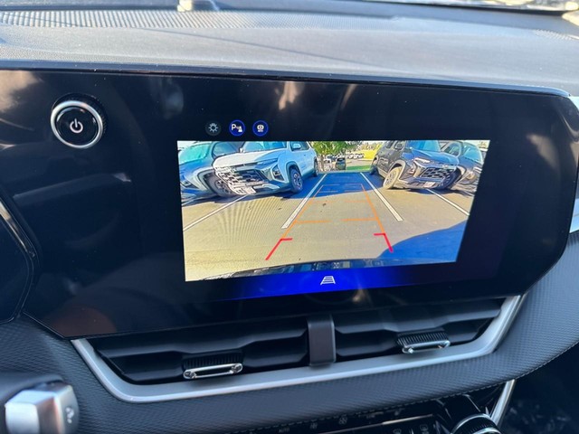 2027 Chevrolet Equinox LT - Photo 15
