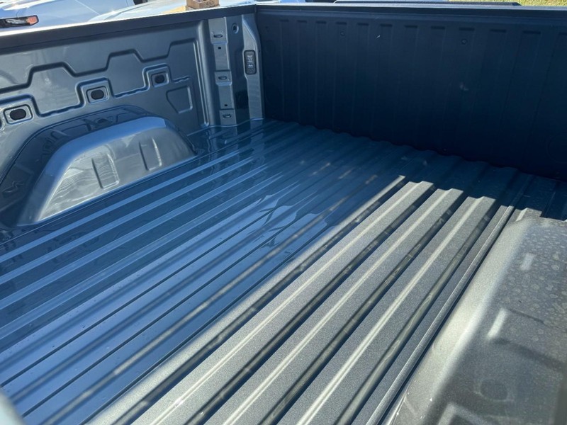 Chevrolet Silverado 1500 Vehicle Image 08