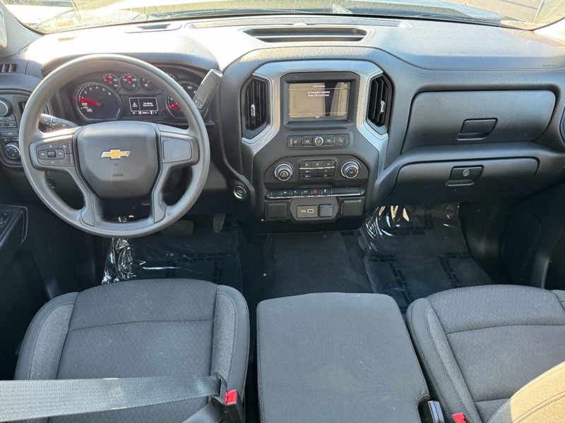 Chevrolet Silverado 1500 Vehicle Image 11