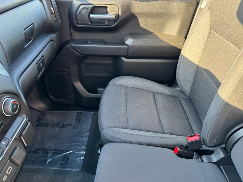Chevrolet Silverado 1500 Vehicle Image 13