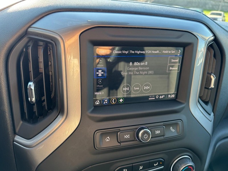 Chevrolet Silverado 1500 Vehicle Image 19