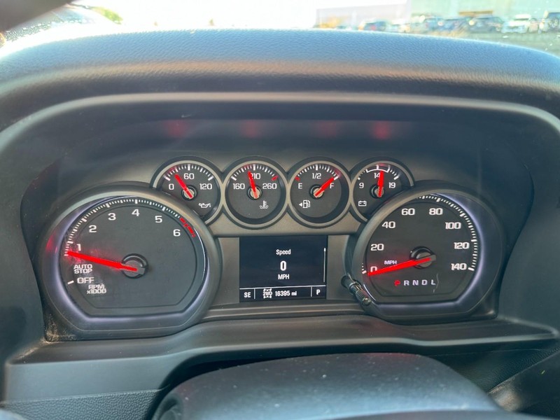 Chevrolet Silverado 1500 Vehicle Image 22