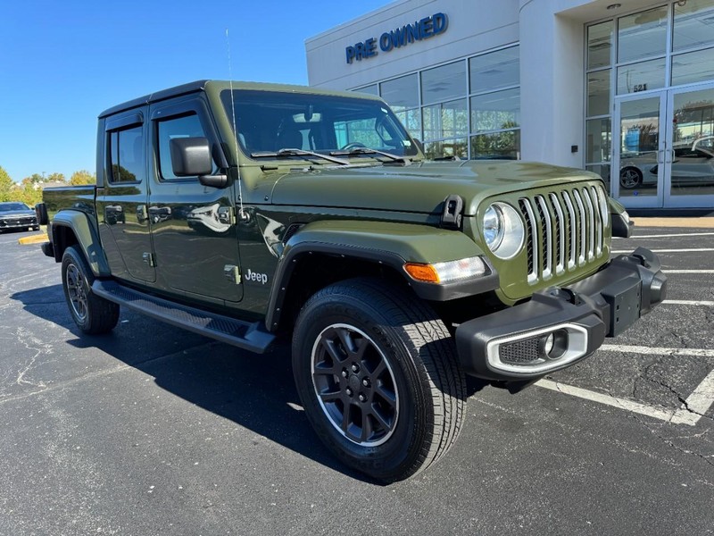 Jeep Gladiator Vehicle Image 02