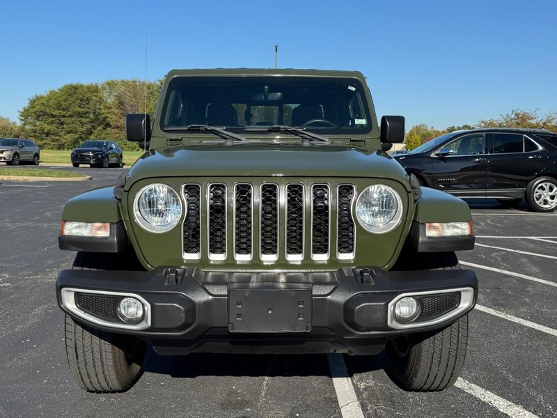 Jeep Gladiator Vehicle Image 09