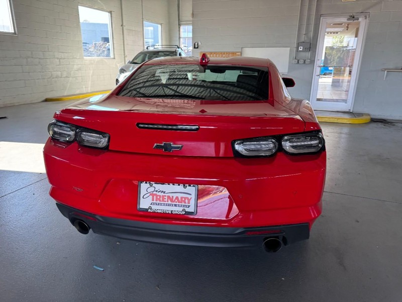 Chevrolet Camaro Vehicle Image 04