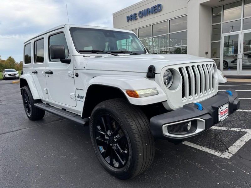 Jeep Wrangler 4xe Vehicle Image 02
