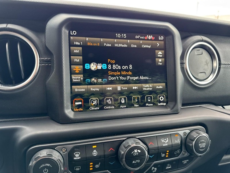 Jeep Wrangler 4xe Vehicle Image 17