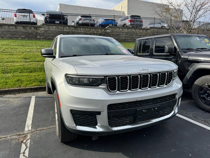 Jeep Grand Cherokee L Vehicle Image 04