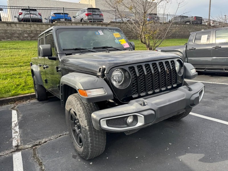 Jeep Gladiator Vehicle Image 05