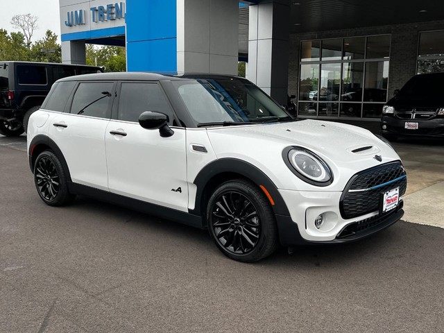 Used 2024 MINI Clubman S with VIN WMWXJ1C04R2U52691 for sale in Troy, MO