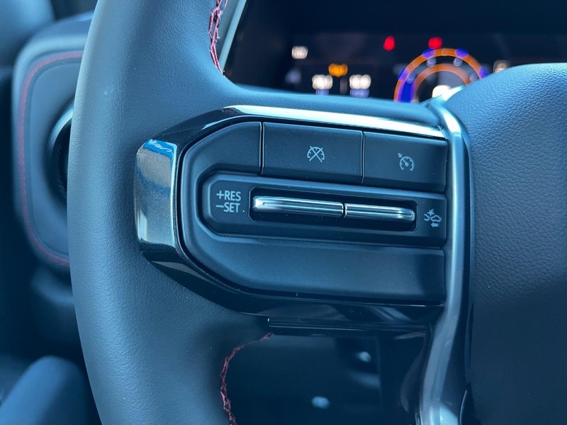Chevrolet Colorado Vehicle Image 10