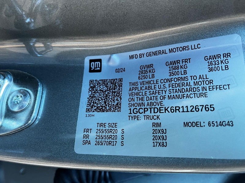 Chevrolet Colorado Vehicle Image 16