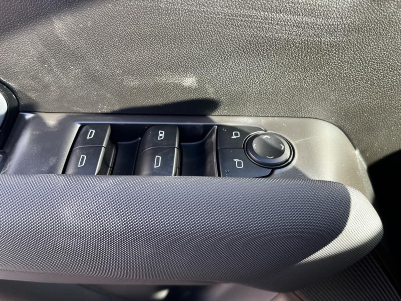 Chevrolet Colorado Vehicle Image 08