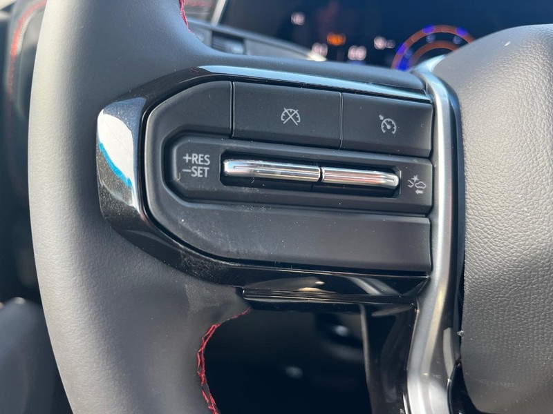 Chevrolet Colorado Vehicle Image 10