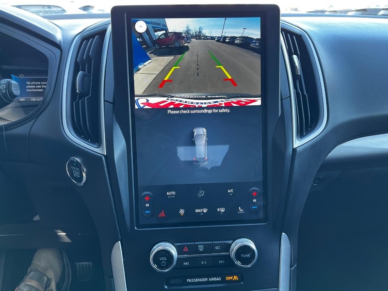 Ford Edge Vehicle Image 15