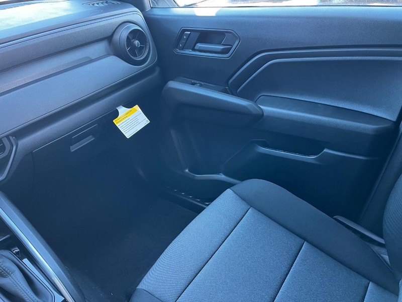 Chevrolet Colorado Vehicle Image 07