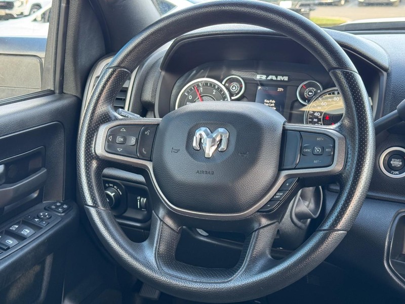 Ram 2500 Vehicle Image 12