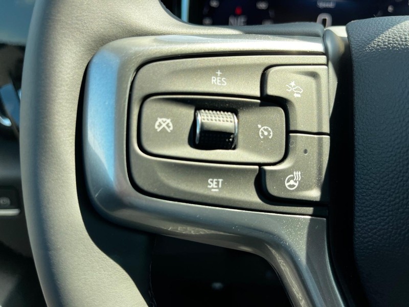 Chevrolet Silverado 1500 Vehicle Image 10