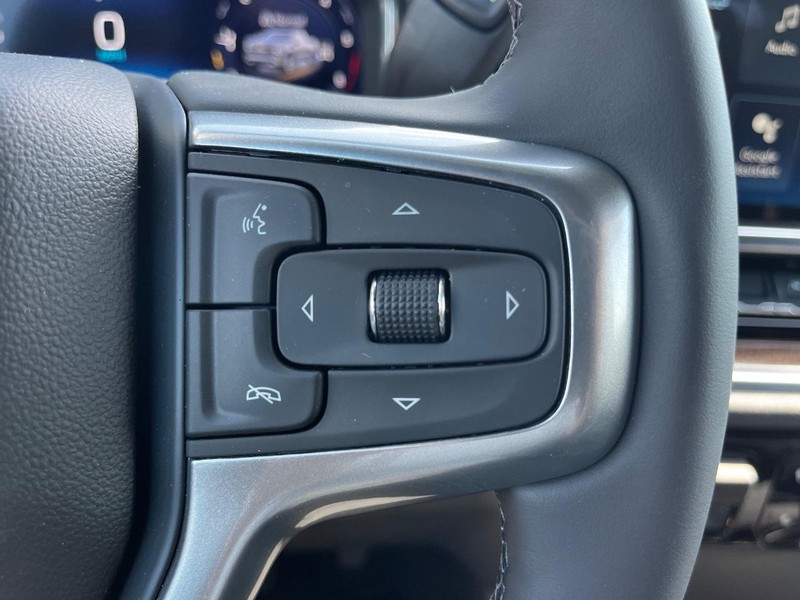 Chevrolet Silverado 1500 Vehicle Image 11