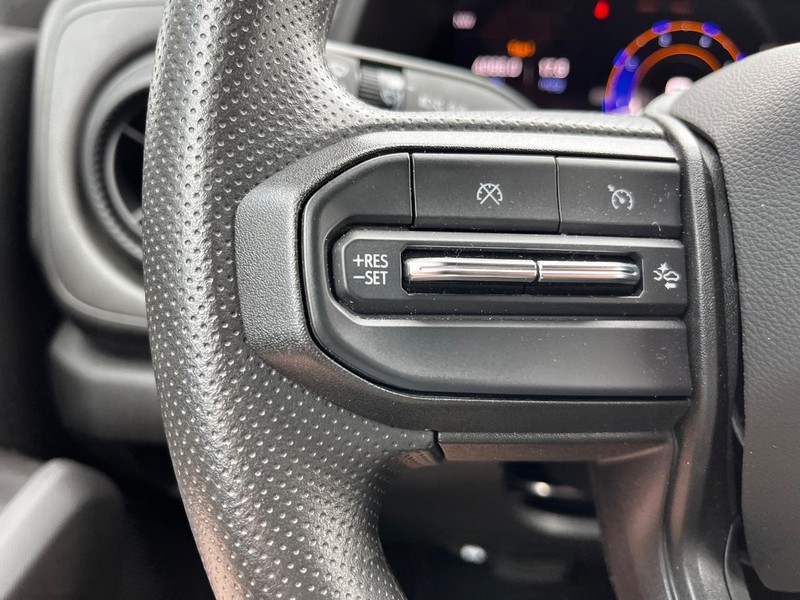 Chevrolet Colorado Vehicle Image 10