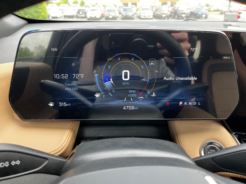 Chevrolet Equinox Vehicle Image 12