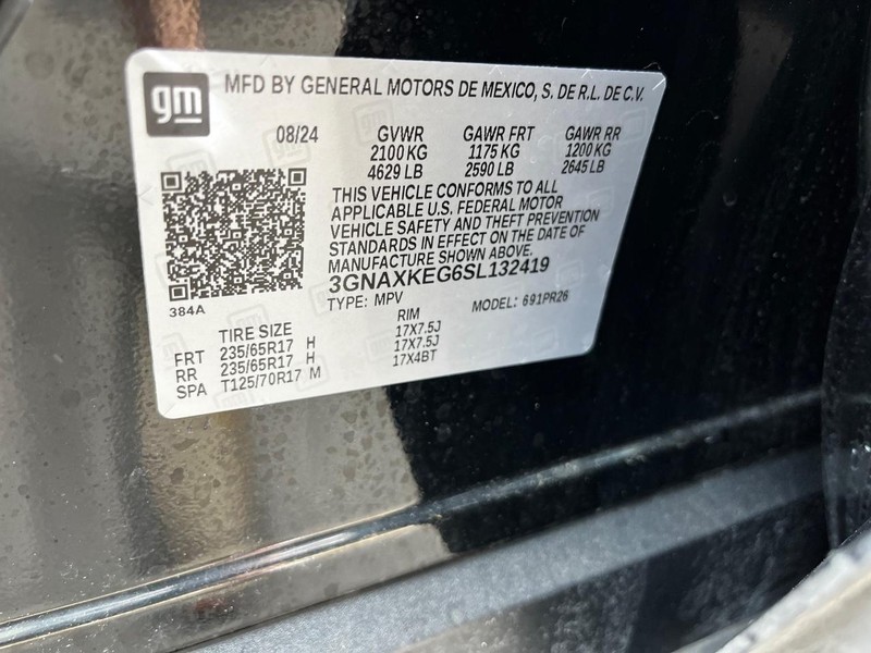 Chevrolet Equinox Vehicle Image 16