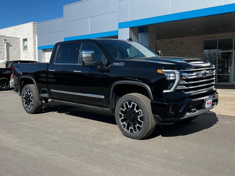 Chevrolet Silverado 2500HD Vehicle Image 02