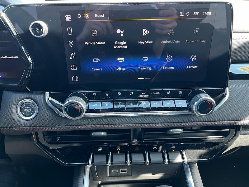 Chevrolet Colorado Vehicle Image 15