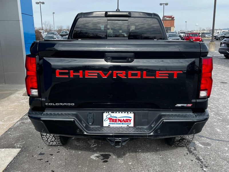 Chevrolet Colorado Vehicle Image 04