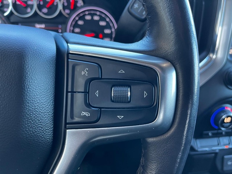 Chevrolet Silverado 1500 Vehicle Image 18