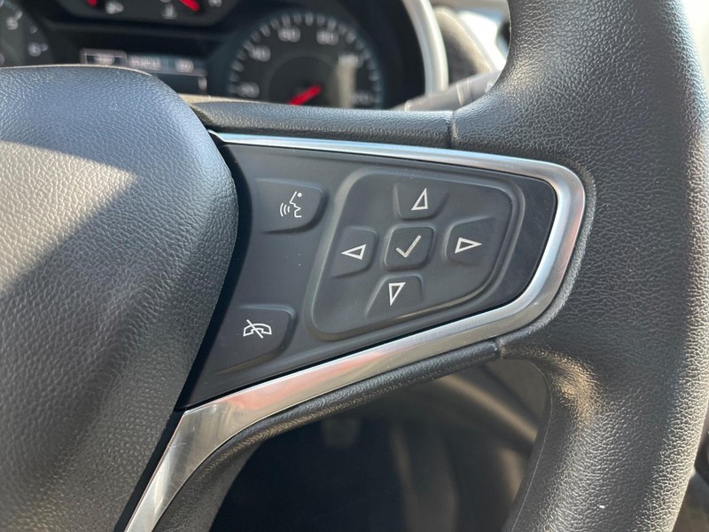 Chevrolet Malibu Vehicle Image 17